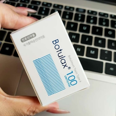 Το Allergan  δακτυλογραφεί ένα μυών χαλάρωσης Botulax πρόσωπο και ώμους αντι ρυτίδων λεπτό